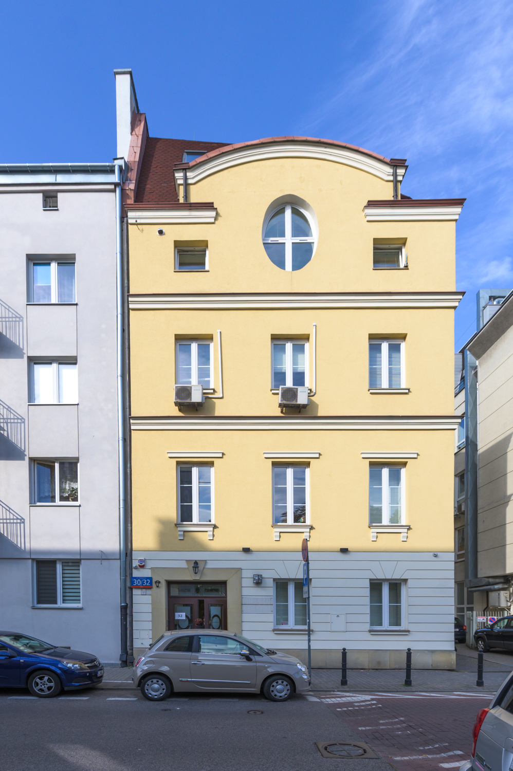 Zdjęcie architektury budynku Budynek biurowy